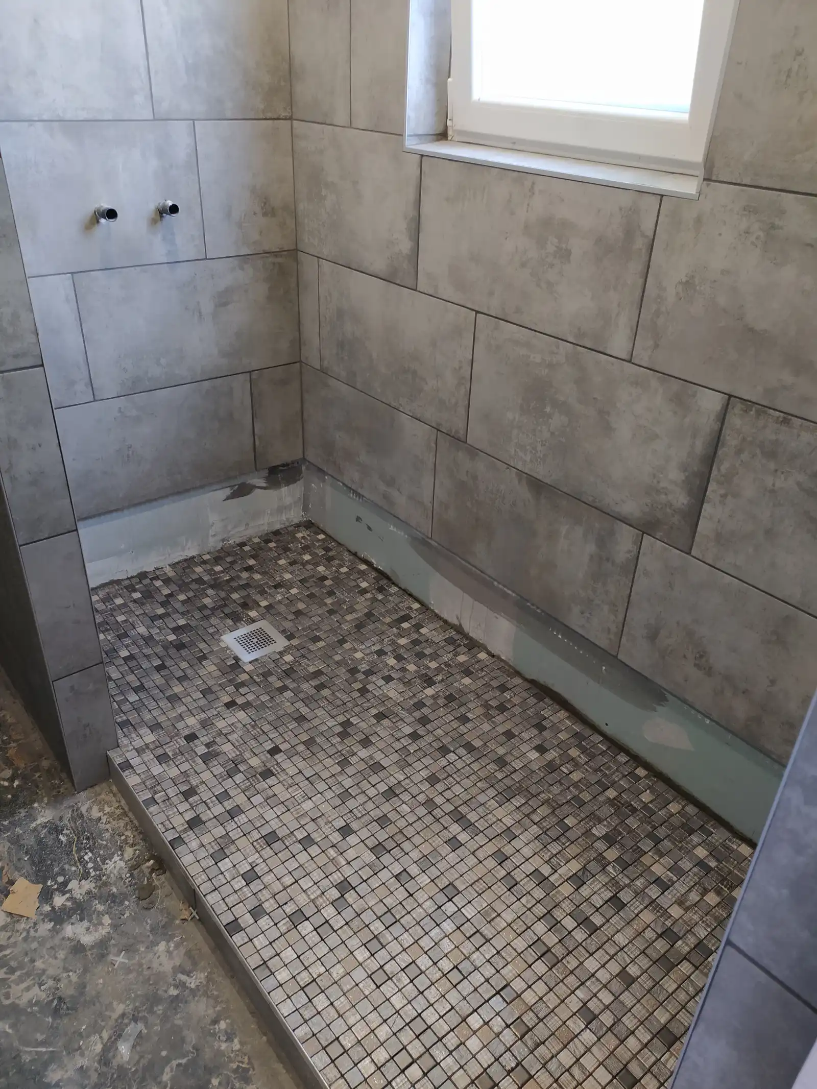 Carrelage d'une douche à l'italienne